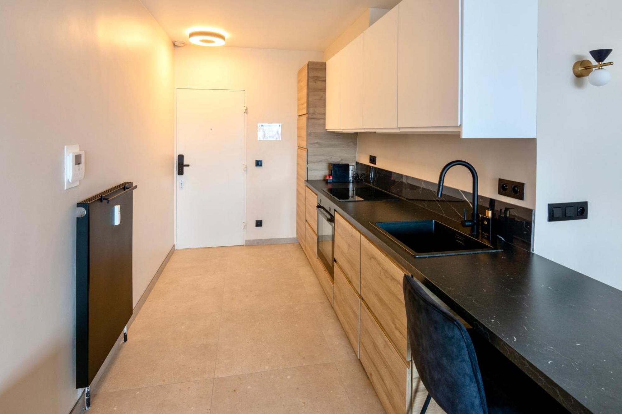 Studio By Aimee - 20M From The Beach & In City Centre! Ostende Exterior foto